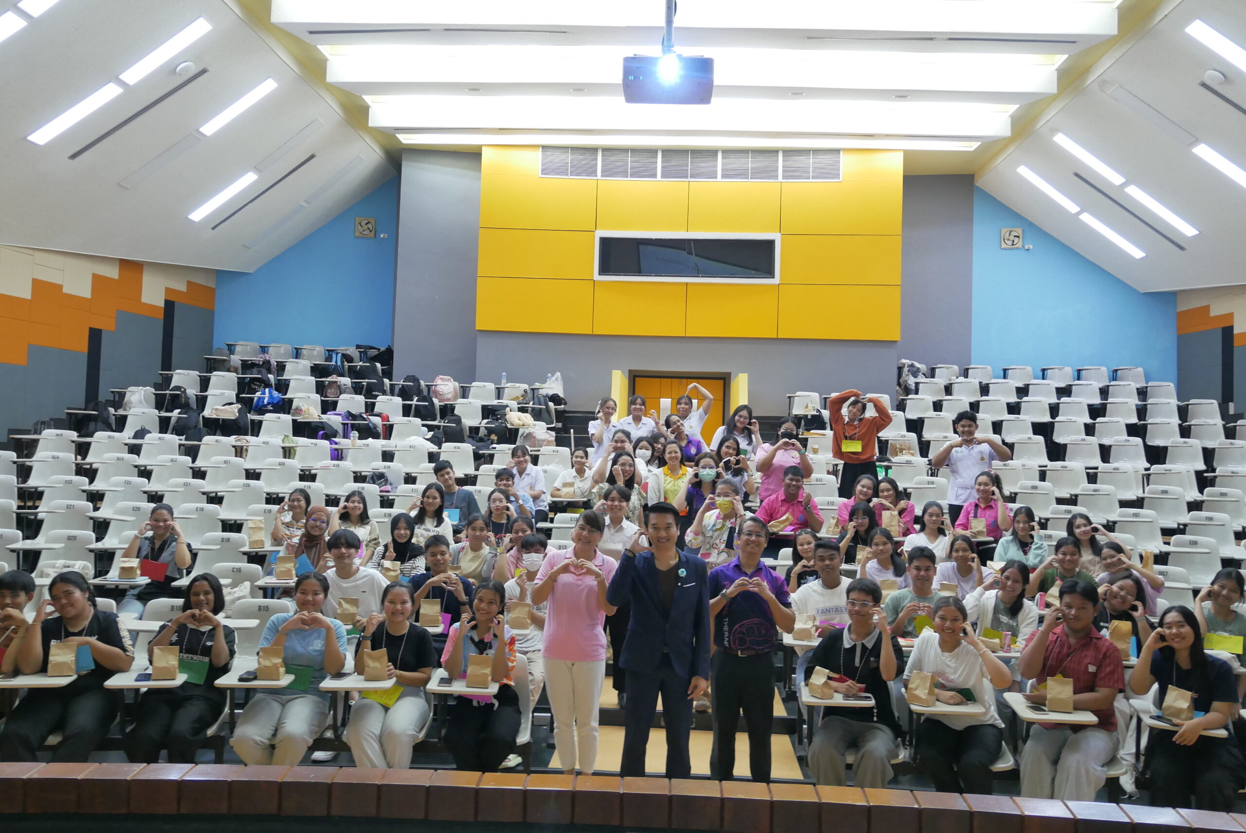 ค่ายเปิดบ้านกายภาพบำบัด ปี 2567